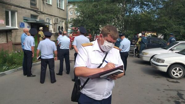 Следственный комитет на месте хлопка газа в жилом доме в Барнауле