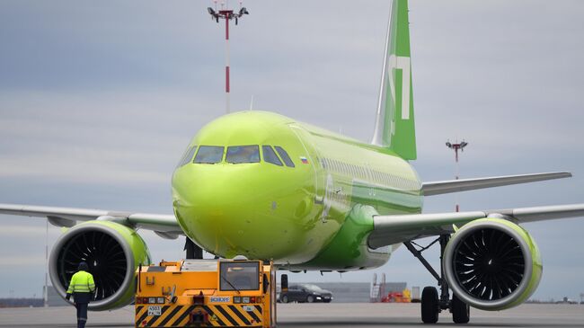 Cамолет Airbus A320neo авиакомпании S7 Airlines