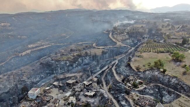 Последствия лесных пожаров в Манавгате, провинция Анталья, Турция