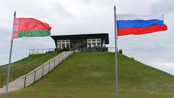 Командный пункт на Осиповичском полигоне в Могилевской области, где проходят совместные стратегические учения вооруженных сил России и Белоруссии