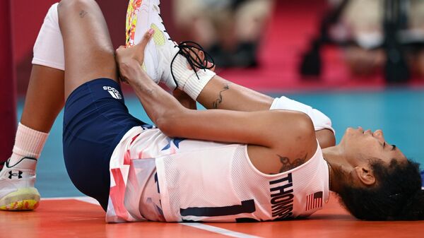 Американская волейболистка получила травму во время матча Олимпиады-2020