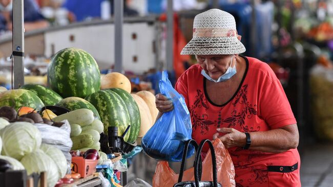 Врач назвала допустимую порцию арбуза и дыни