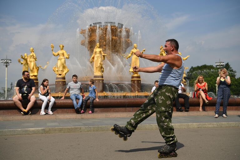 Празднование Дня ВДВ в Москве