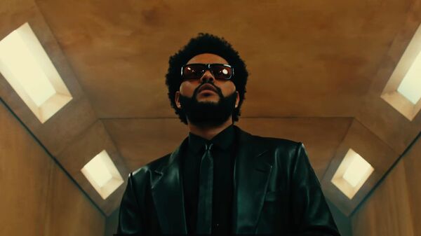 Кадр из клипа The Weeknd Take My Breath