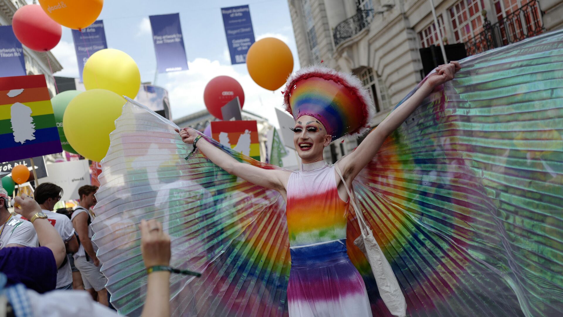 Гей-парад в Лондоне  - РИА Новости, 1920, 07.08.2021