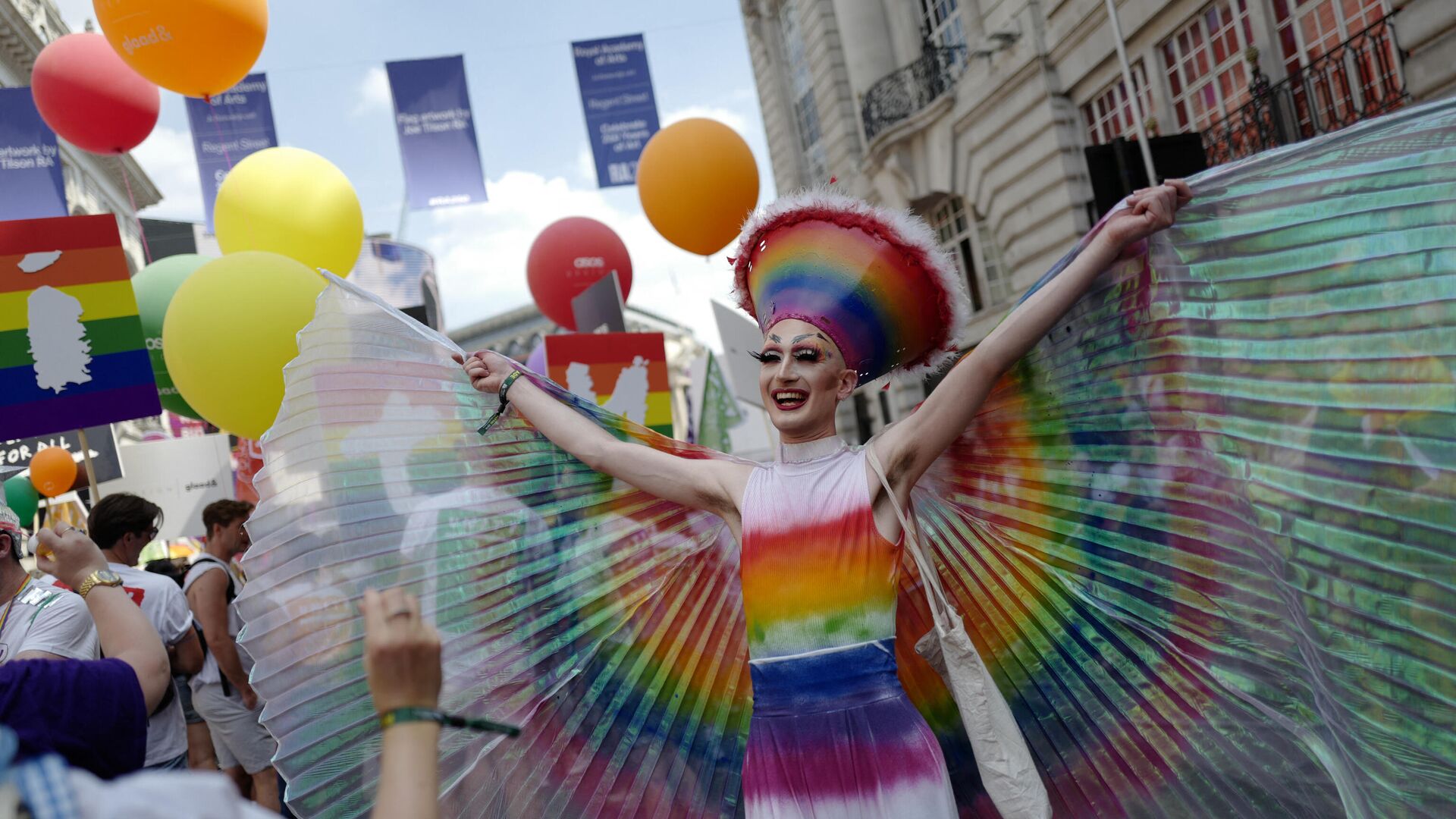 Гей-парад в Лондоне  - РИА Новости, 1920, 07.08.2021