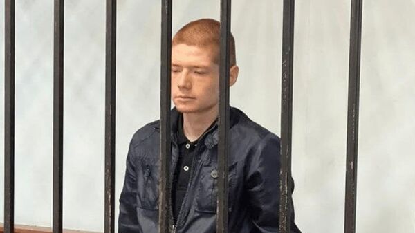 Уколовший школьницу москвич в суде