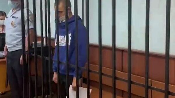 Кадры ареста москвича, выбросившего сына с балкона 