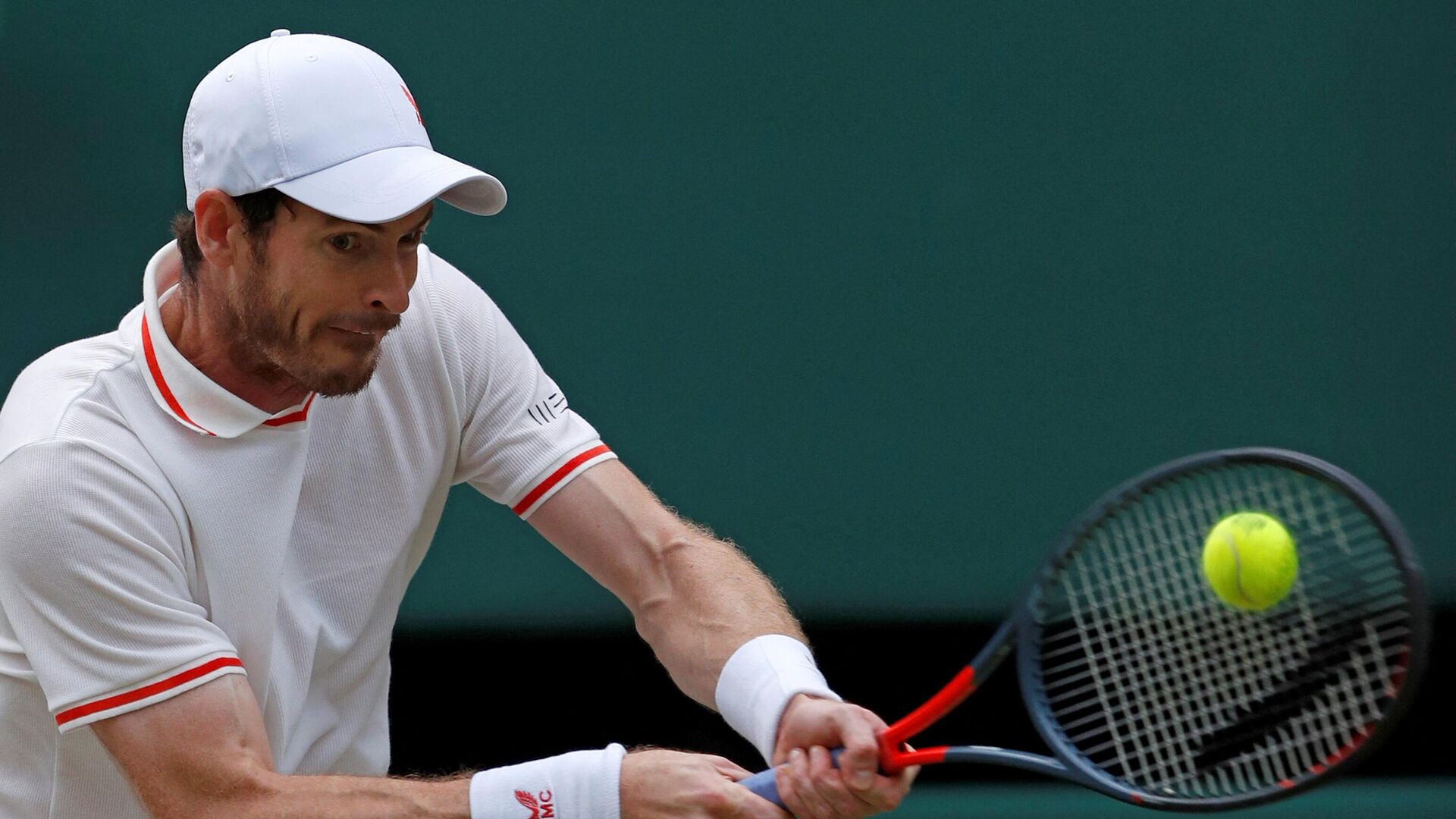 (FILES) In this file photo taken on July 02, 2021 Britain's Andy Murray returns against Canada's Denis Shapovalov during their men's singles third round match on the fifth day of the 2021 Wimbledon Championships at The All England Tennis Club in Wimbledon, southwest London. - Three-time Grand Slam champion Andy Murray of Britain and 21-year-old American were given wildcards spots into the ATP Cincinnati Masters tournament on August 3, 2021, orgnizers announced. (Photo by Adrian DENNIS / AFP) / RESTRICTED TO EDITORIAL USE - РИА Новости, 1920, 09.08.2021