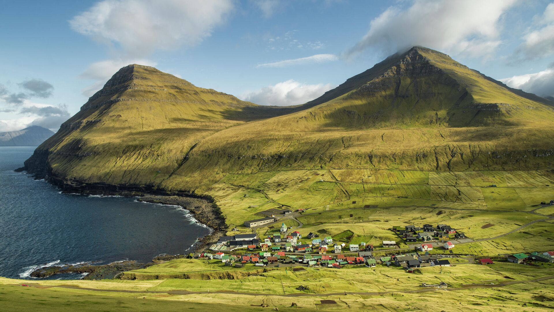 Россия предупредила Фареры о последствиях ограничений для рыбаков Россия предупредила Фареры о последствиях ограничений для рыбаков