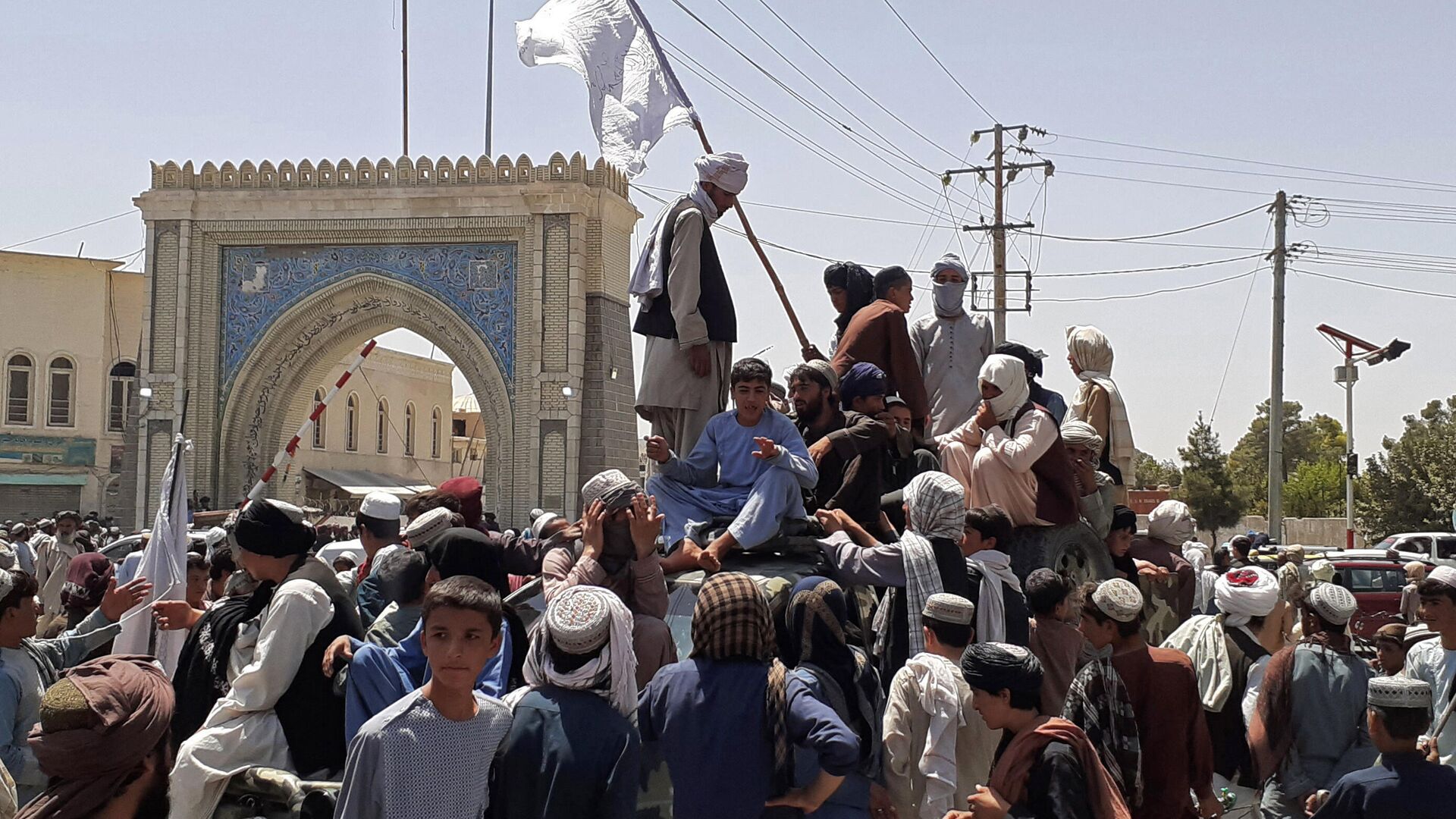 Боевики Талибана* в Кандагаре. 13 августа 2021 - РИА Новости, 1920, 13.08.2021