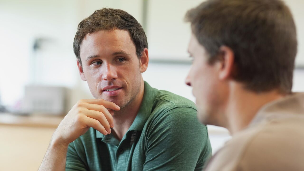 Названы сигналы, которые выдают вранье - РИА Новости, 25.06.2022