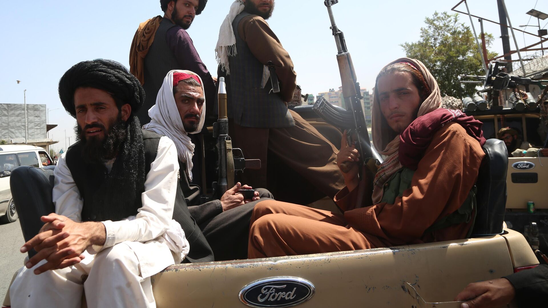 Боевики движения Талибан (террористическая организация, запрещена в России) в Кабуле - РИА Новости, 1920, 17.08.2021