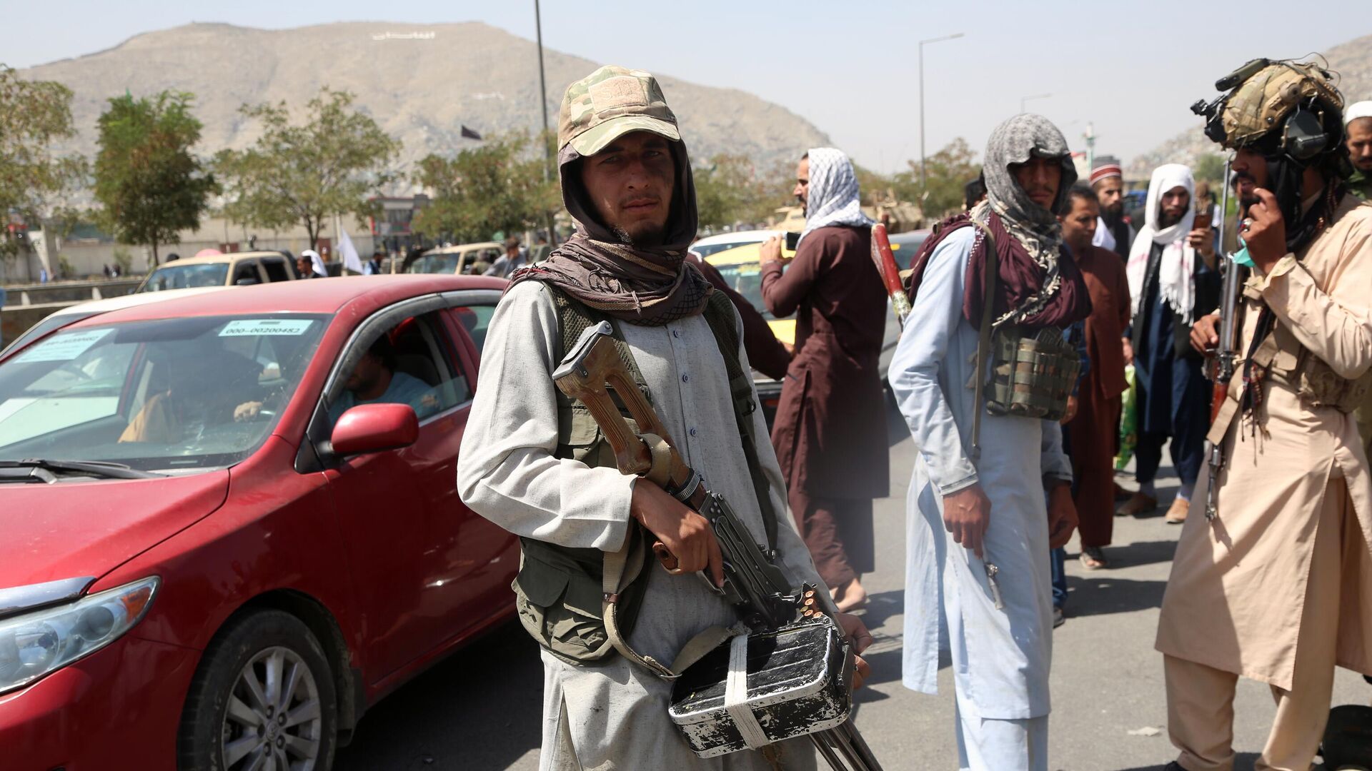 Боевики движения Талибан (террористическая организация, запрещена в России) в Кабуле - РИА Новости, 1920, 18.08.2021