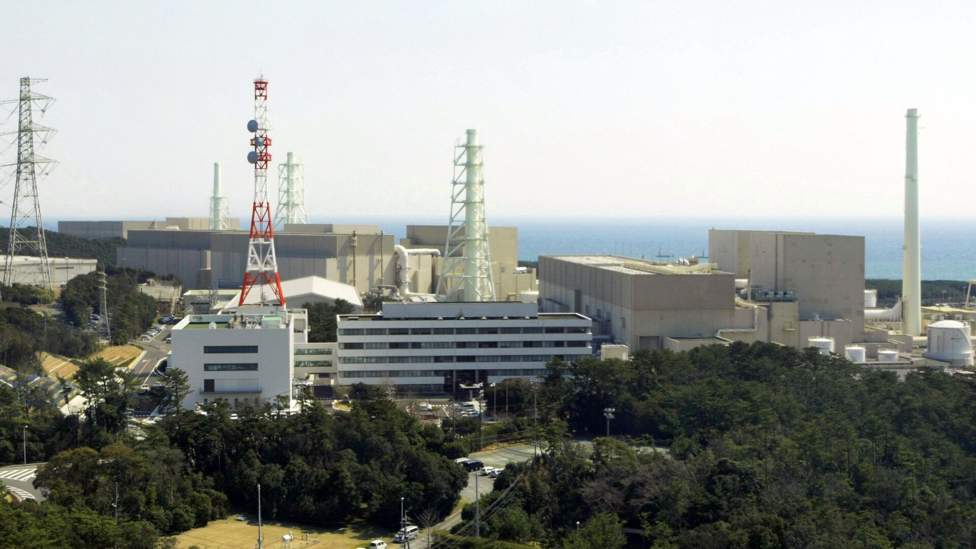АЭС Хамаока возле города Омаэдзаки, на острове Хонсю, префектура Сидзуока, Япония - РИА Новости, 1920, 17.08.2021