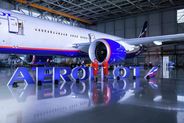 Обновленный салон Boeing-777 компании Аэрофлот