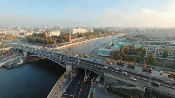 Капремонт за 59 секунд: как реставрировали Большой каменный мост