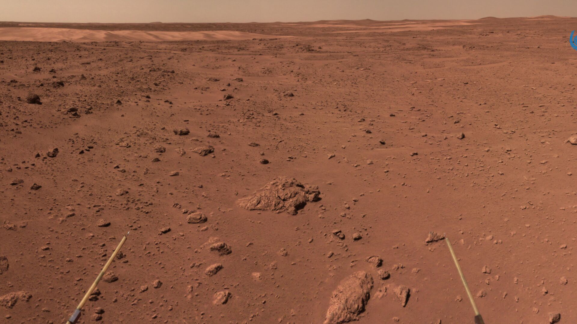 Ландшафт Марса, снятый китайским марсоходом Чжужун - РИА Новости, 1920, 18.08.2021