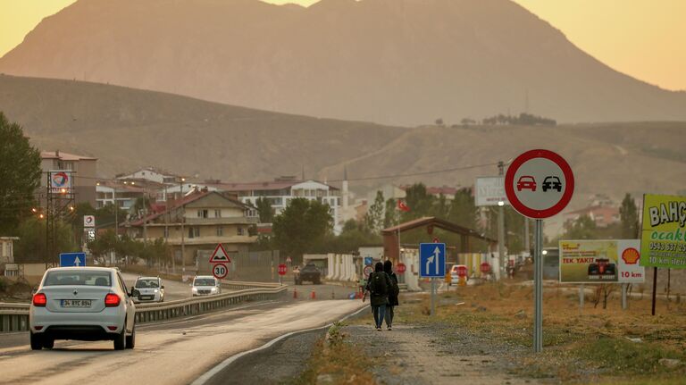 Афганские мигранты в Татване, на востоке Турции 
