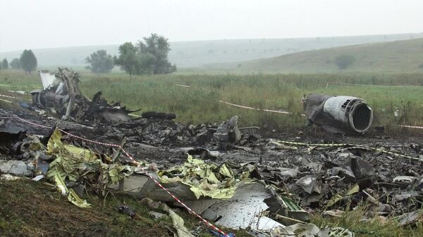 На месте крушения самолета Ту-154 Пулковских авиалиний под Донецком