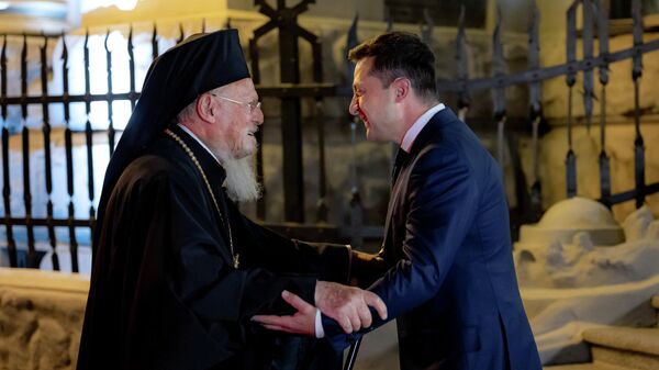 Патриарх Константинопольский Варфоломей и президент Украины Владимир Зеленский во время встречи в Киеве