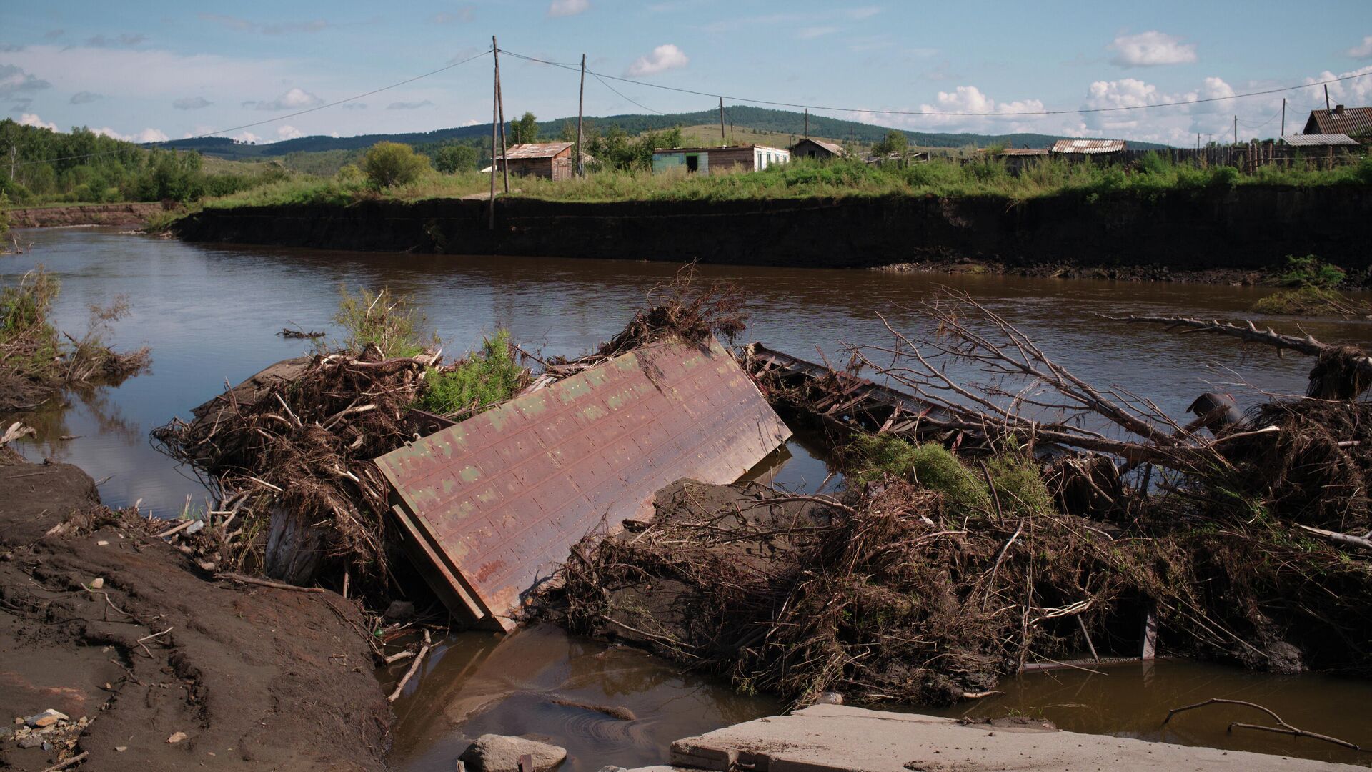 Берег реки Кия после разлива - РИА Новости, 1920, 25.08.2021