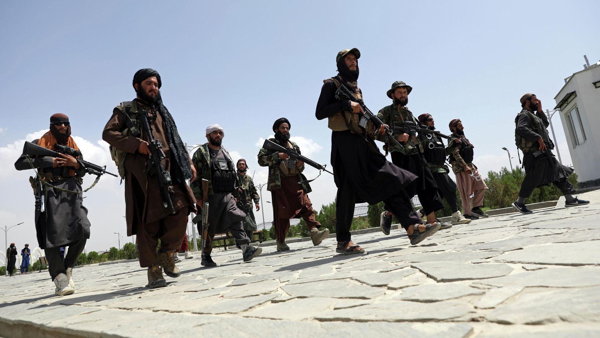 Боевики Талибана* в Кабуле - РИА Новости, 1920, 21.11.2021