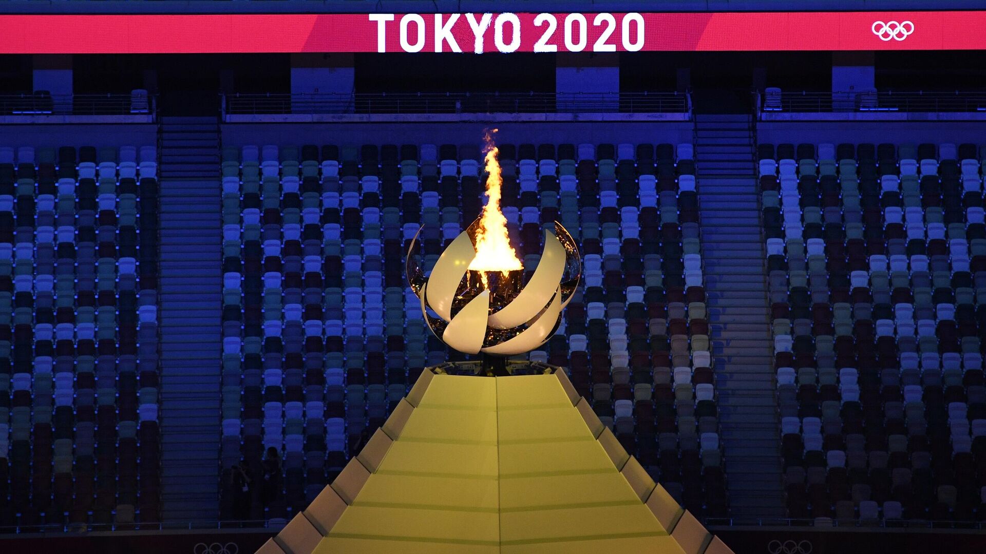 Олимпийский огонь Токио - РИА Новости, 1920, 03.02.2022