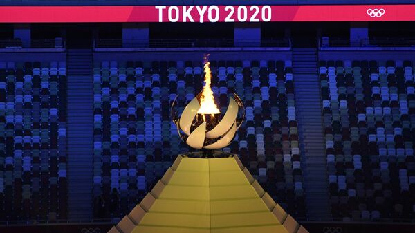 Олимпийский огонь Токио