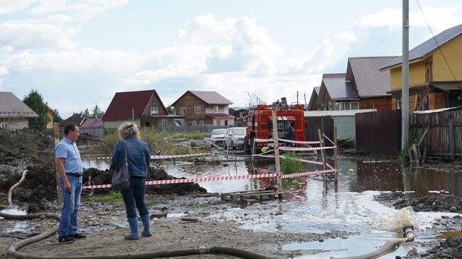 Подтопленная территория села Баклаши в Шелеховском районе Иркутской области