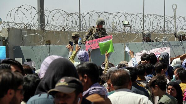 Американские военные на КПП аэропорта в Кабуле