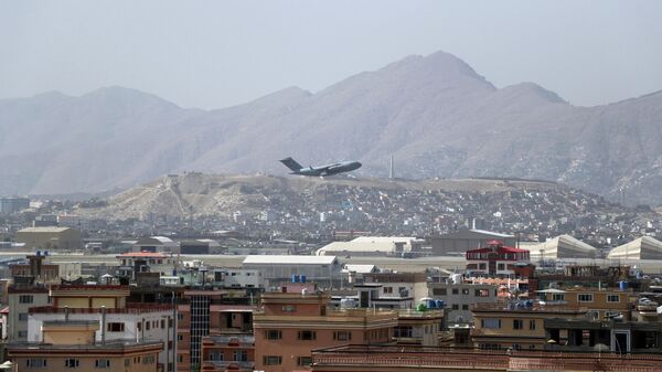 Местность вблизи аэропорта в Кабуле
