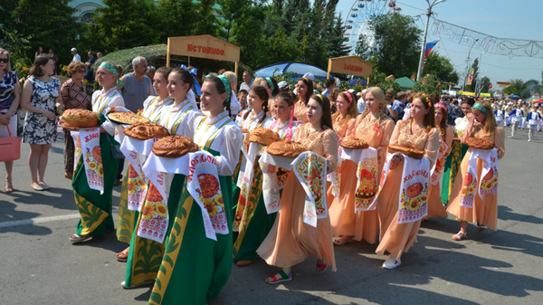 Участники фестиваля Раненбургское застолье в Липецкой области
