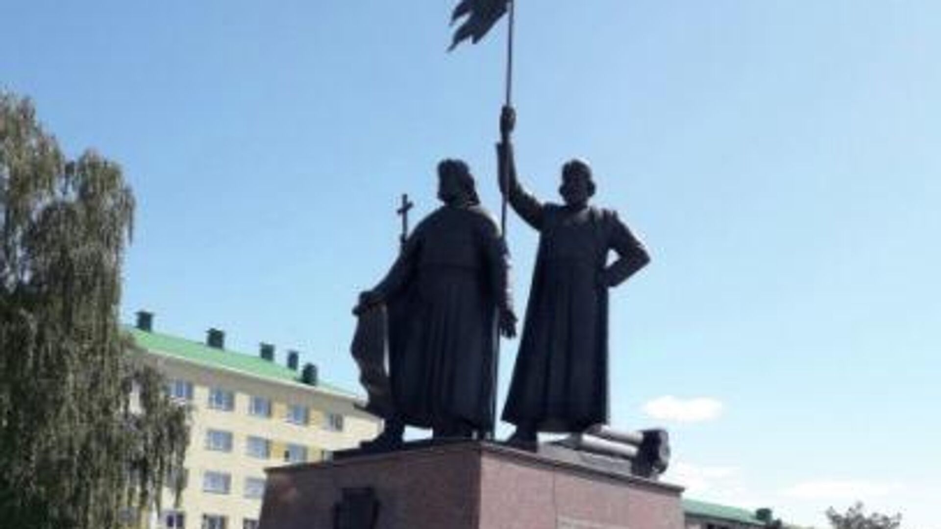 Памятник основателям города Старый Оскол - РИА Новости, 1920, 31.08.2021