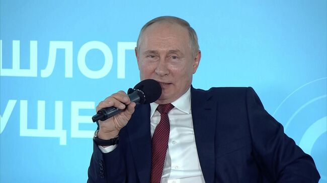 Школьник поправил Путина в вопросе про Северную войну во время открытого урока