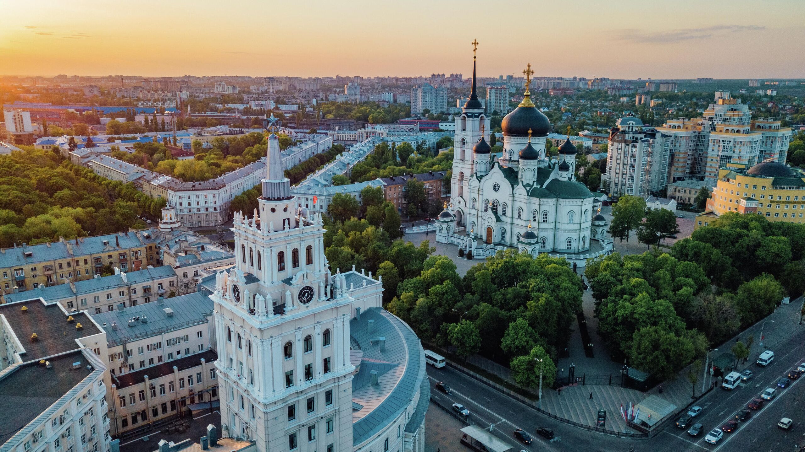 Воронежская санкт петербург. Воронеж город миллионник. Воронеж фото. Российский город. Омск город миллионник.