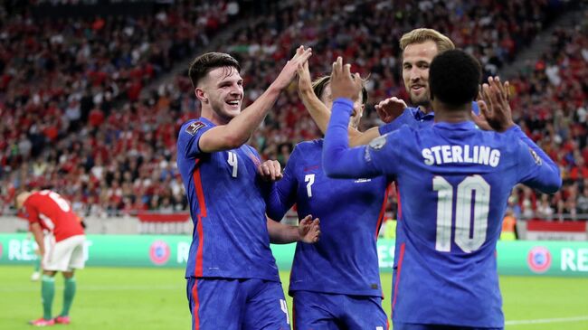 Soccer Football - World Cup - UEFA Qualifiers - Group I - Hungary v England - Puskas Arena, Budapest, Hungary - September 2, 2021 England's Harry Kane celebrates scoring their second goal with Declan Rice, Jack Grealish and Raheem Sterling REUTERS/Carl Recine