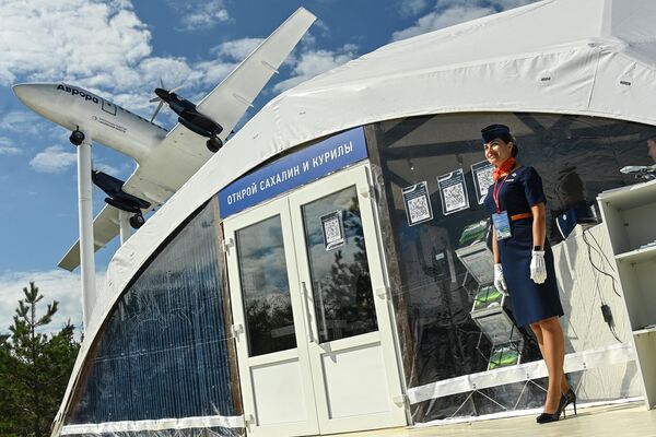 Павильон авиакомпании Аврора на выставке Улица Дальнего Востока в рамках Восточного экономического форума во Владивостоке