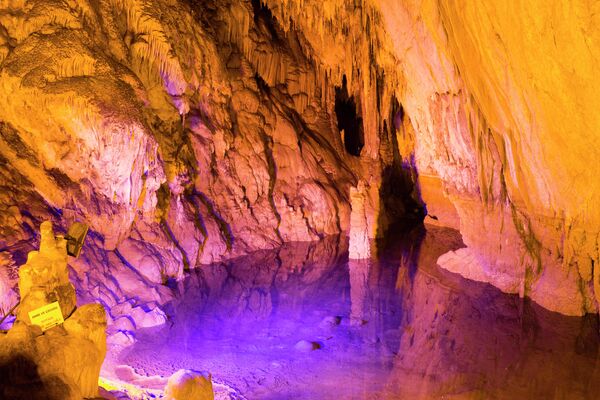 Пещера Дим в Турции