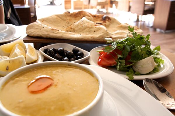 Ужин в Алании: Турецкое мезе и суп