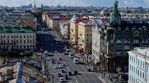 Вид со смотровой площадки Думской башни в Санкт-Петербурге