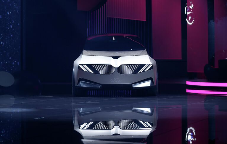 Автомобиль BMW i Vision Circular на Международном Мюнхенском автосалоне