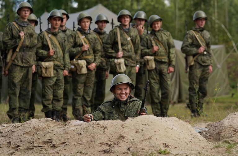 Гарнизонные будни. Автор Николай Шандра. 1 место в номинации Гарнизонные будни Гарнизонные будни. Автор Николай Шандра. 1 место в номинации Гарнизонные будни