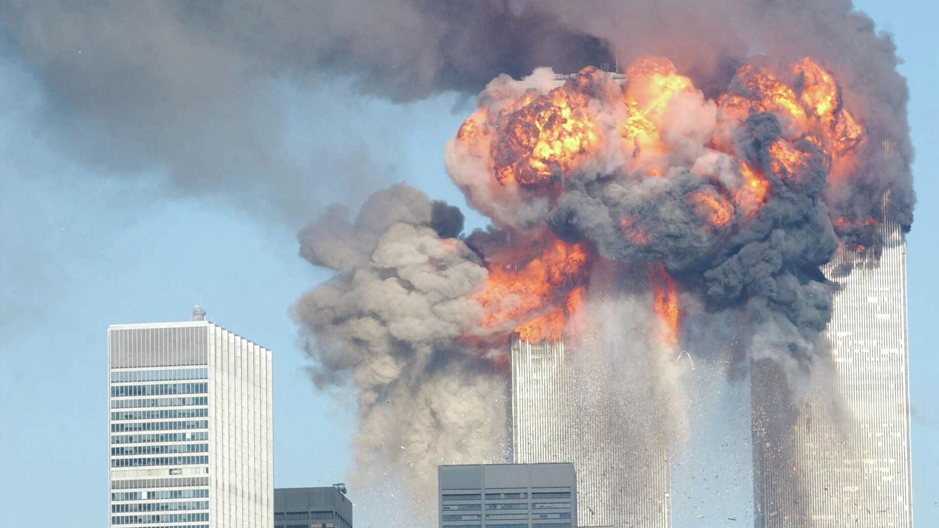 Во время теракта 11 сентября 2001 года в Нью-Йорке - РИА Новости, 1920, 11.09.2021
