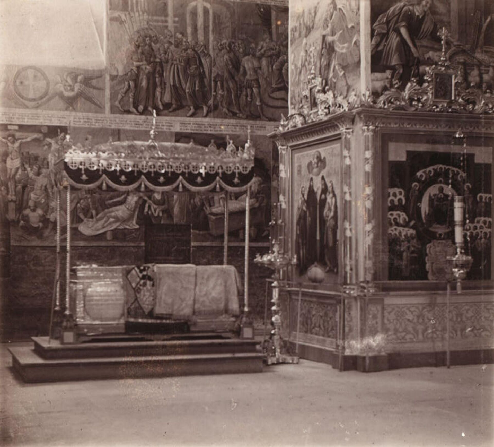 Рака преподобного Александра Свирского. (1909) - РИА Новости, 1920, 28.04.2023