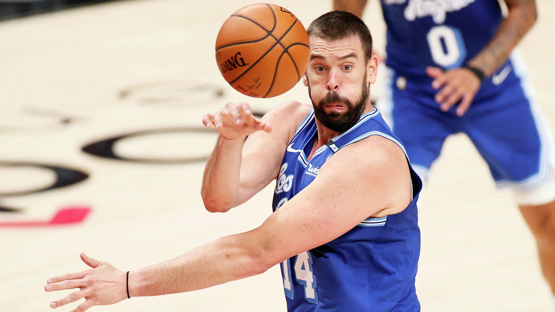 PORTLAND, OREGON - MAY 07: Marc Gasol #14 of the Los Angeles Lakers passes the ball against the Portland Trail Blazers during the second quarter at Moda Center on May 07, 2021 in Portland, Oregon. NOTE TO USER: User expressly acknowledges and agrees that, by downloading and or using this photograph, User is consenting to the terms and conditions of the Getty Images License Agreement.   Steph Chambers/Getty Images/AFP (Photo by Steph Chambers / GETTY IMAGES NORTH AMERICA / Getty Images via AFP) - РИА Новости, 1920, 11.09.2021