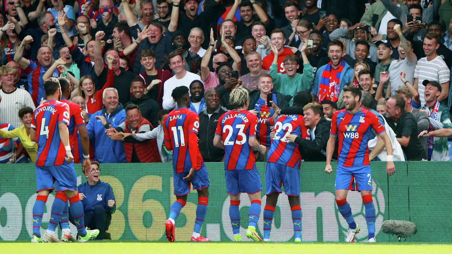 Футболисты Кристал Пэлас - РИА Новости, 1920, 11.09.2021