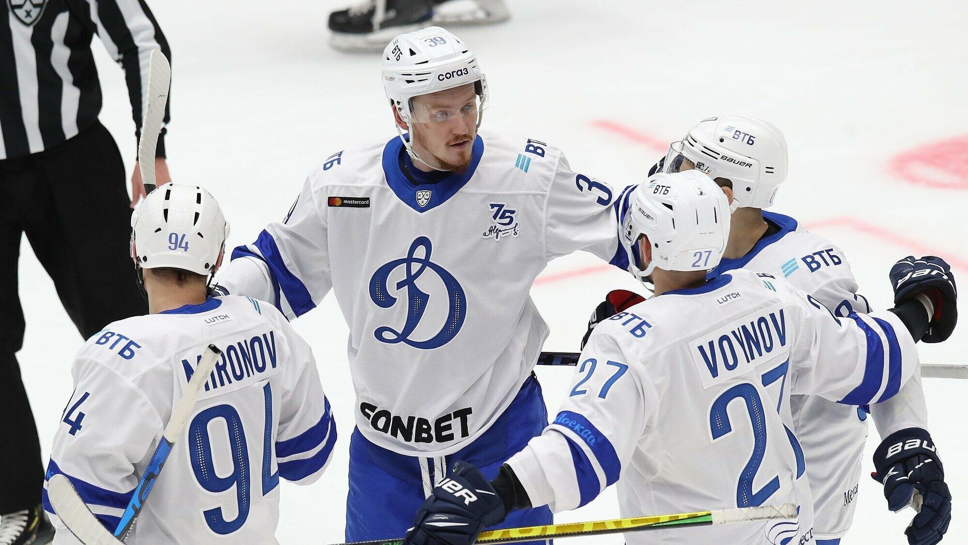 Хоккеисты московского Динамо в матче КХЛ - РИА Новости, 1920, 29.03.2025