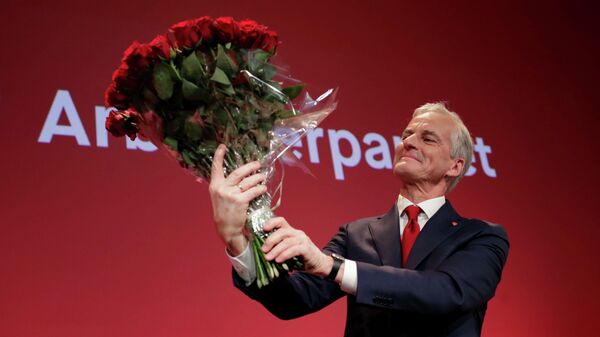 Глава Рабочей партии Йонас Гар Стере во время парламентских выборов в Осло, Норвегия