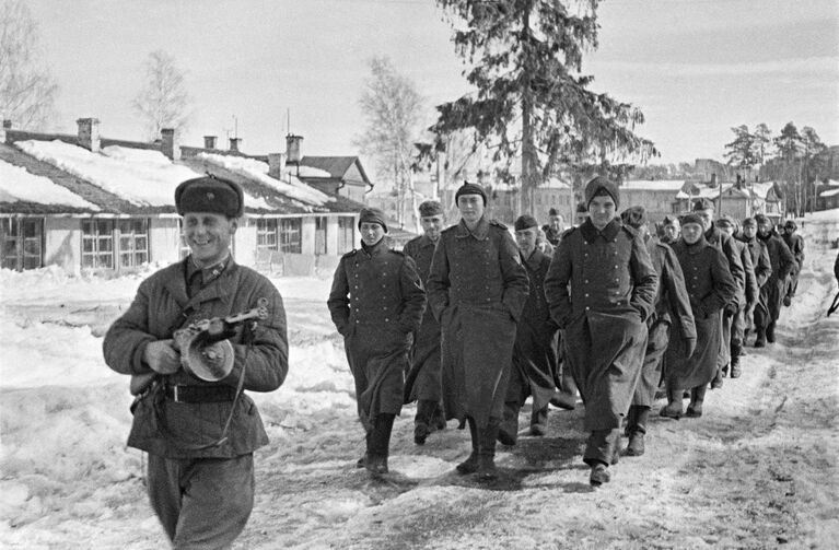 Пленные немцы под Москвой. Декабрь 1941 год